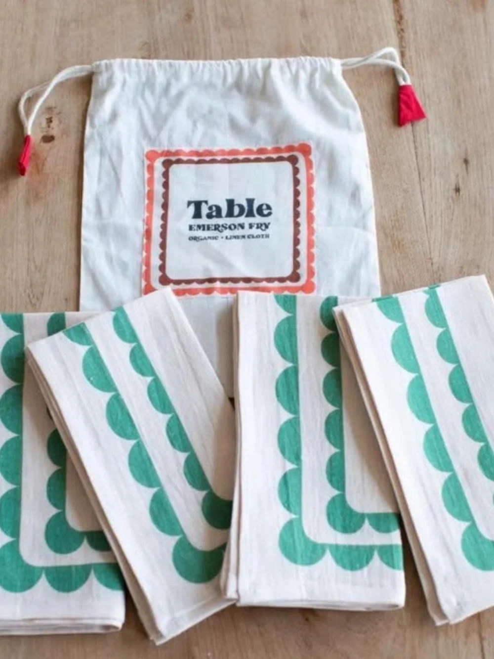 Emerson Fry Fete Linen Napkin Set $58 retail